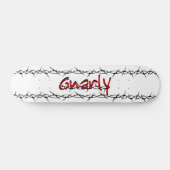 Gnarly barbwire skateboard (Horizontaal)