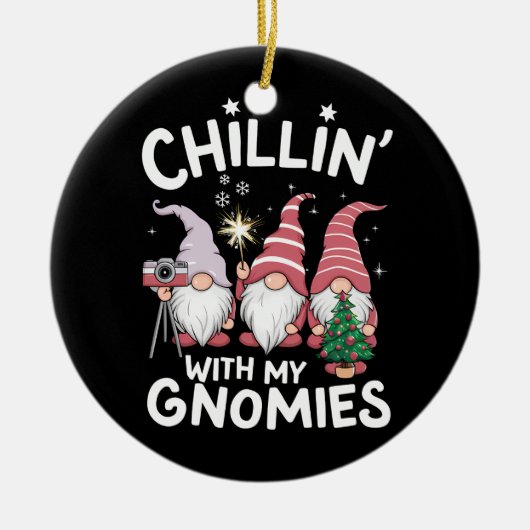 Gnome Familie Kerst Chillin Met Mijn Gnomies Keramisch Ornament (Voorkant)