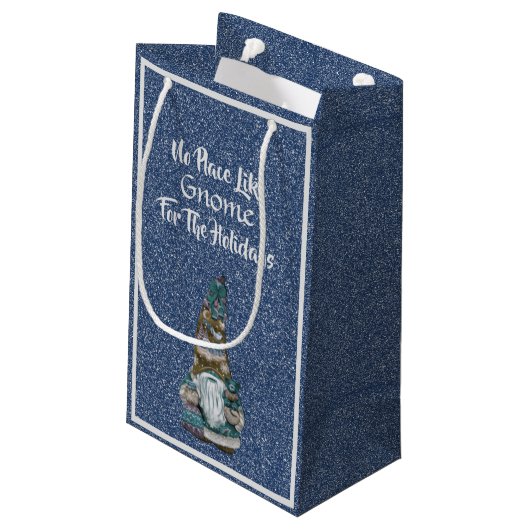 Gnome Gift Bag Klein Cadeauzakje (Achterkant Gekanteld)
