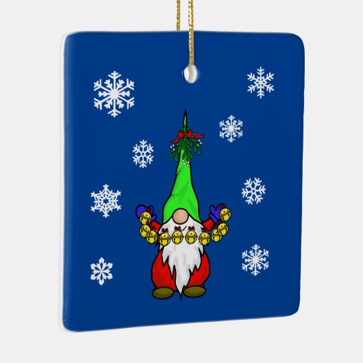 Gnome met Slaapbalken; kerstversiering Keramisch Ornament (Rechts)