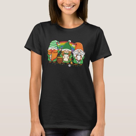 Gnome Nurses Saint Pattys day Scrub Nurse St Patri T-shirt (Voorkant)