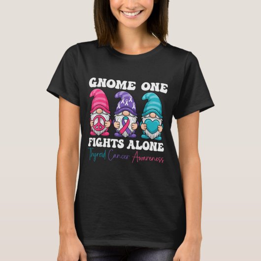 Gnome One Fights Alone - Christmas Thyroid Cancer T-shirt (Voorkant)