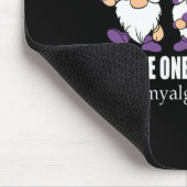 Gnome One vecht alleen Fibromyalgie Bewustmakingsw Muismat (Hoek)