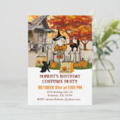 Gnome op hek Herfst Verjaardag Halloween Party Kaart (Staand voorkant)