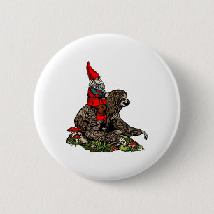Gnome Riding a Sloth Ronde Button 5,7 Cm