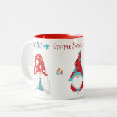 Gnome Sweet Gnome Cute Modern Simple Elf Holiday Tweekleurige Koffiemok (Voorkant links)