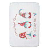 Gnome Sweet Gnome Cute Modern Simple Holiday Elf Badmat (Voorkant Verticaal)