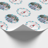 Gnome Sweet Gnome Floral krans Schattige aangepast Cadeaupapier (Hoek)