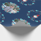 Gnome Sweet Gnome Floral met aangepaste foto Blauw Cadeaupapier (Hoek)