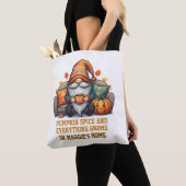 Gnome thuis gezellig - pompoen ontwerp tote bag (Dichtbij)
