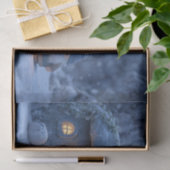 Gnome with a Lantern Outside a Snowy Stone Hut Tissuepapier (Geschenk)