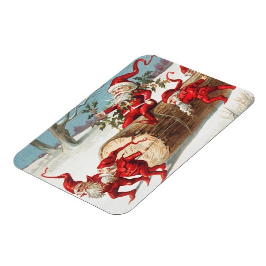 Gnomes dragging a cut tree trunk through the snow magneet (Linkerzijde)