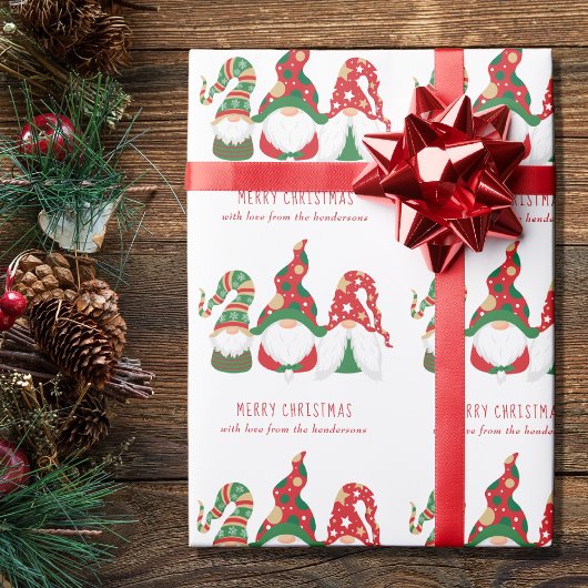Gnomes Merry Kerstmis op maat Cadeaupapier