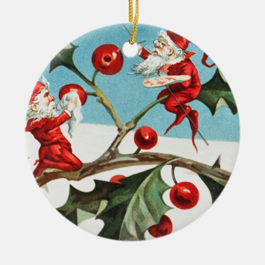 Gnomes painting holly berries in the snow keramisch ornament (Voorkant)