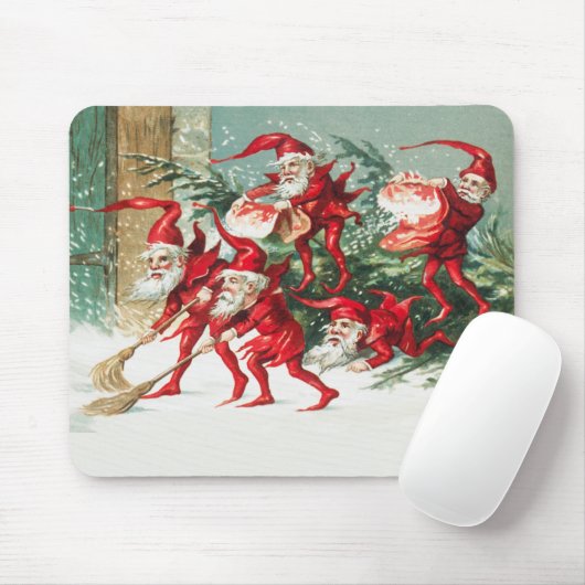 Gnomes sweeping snow with a broom muismat (Met muis)