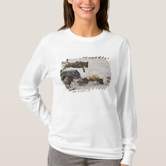 Gnu springt in de Mara-rivier T-shirt (Voorkant)
