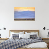 Gnu tijdens migratie, Connochaetes Canvas Afdruk (Insitu (Slaapkamer))