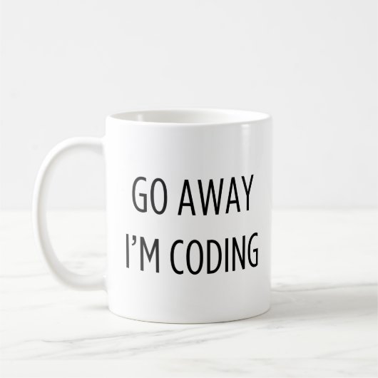 Go Away I'm Coding beroemd gemaakt door Funny Prog Koffiemok (Links)