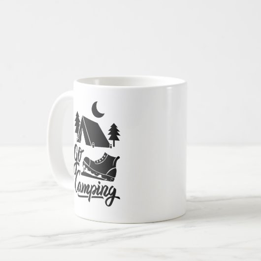 Go Camping Mug – Adventure Awaits Outdoors Koffiemok (Voorkant links)