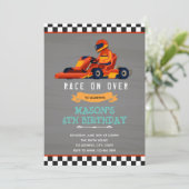 Go kart raceauto verjaardag kaart (Staand voorkant)