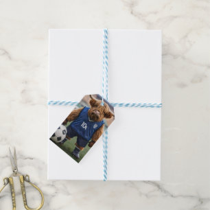 Goal-Getter: Een Highland Koe gekleed voor voetbal Cadeaulabel