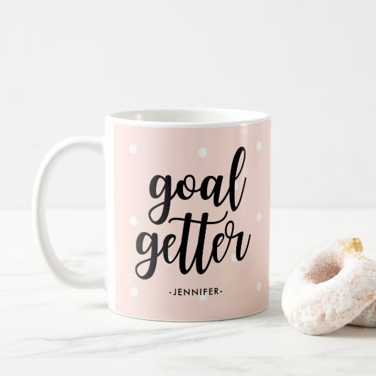 Goal Getter | Roze pokadots en typografie Koffiemok (Met donut)