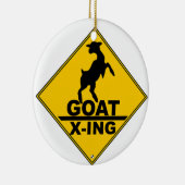 GOAT CROSSING CHRISTMAS ORNAMENT (Rechts)