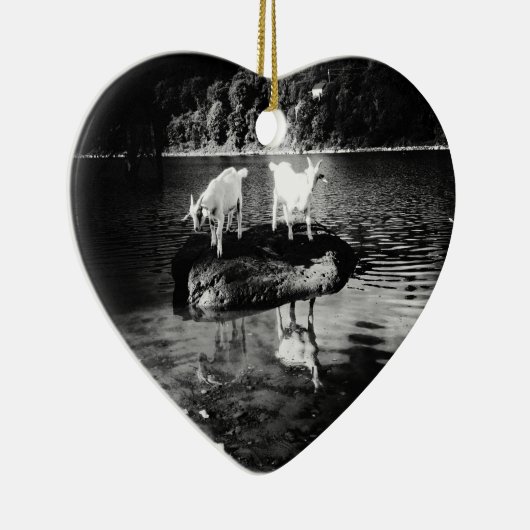 Goat Power Ornament (Rechts)