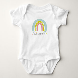 "God antwoordt gebeden" Rainbow Baby Bodysuit
