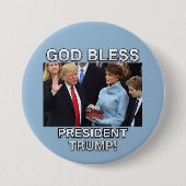 God Bless President Trump Button (Voorkant)