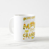 God gaf me twee titels: mama en oma bloem. koffiemok (Voorkant links)