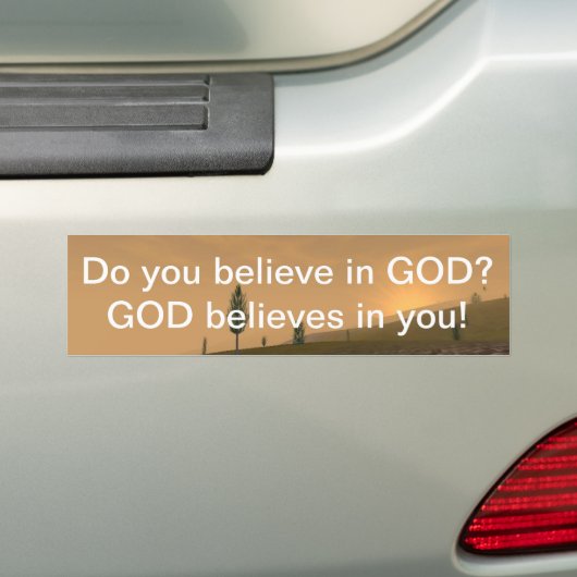 GOD gelooft in jou! Bumpersticker (Op auto)