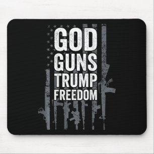 God Guns Trump Vrijheid - Grappige Pro Gun Usa Vla Muismat