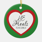 God Heals the Brokenhearted Green Christmas Keramisch Ornament (Voorkant)
