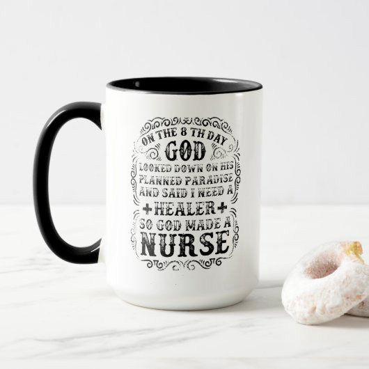 God heeft een verpleegster gemaakt mok (Met donut)