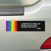 GOD HEEFT GEEN HATE VAN GAY PEOPLE.png Bumpersticker (Op auto)
