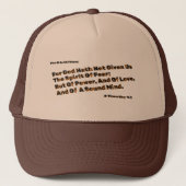 God heeft ons niet de geest van angst gegeven trucker pet (Voorkant)