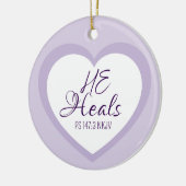 God Heelt de Gebrokenharten Lichtpaarse Kerstmis Keramisch Ornament (Links)