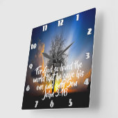 God hield zo van de wereld vierkante klok (Hoek)