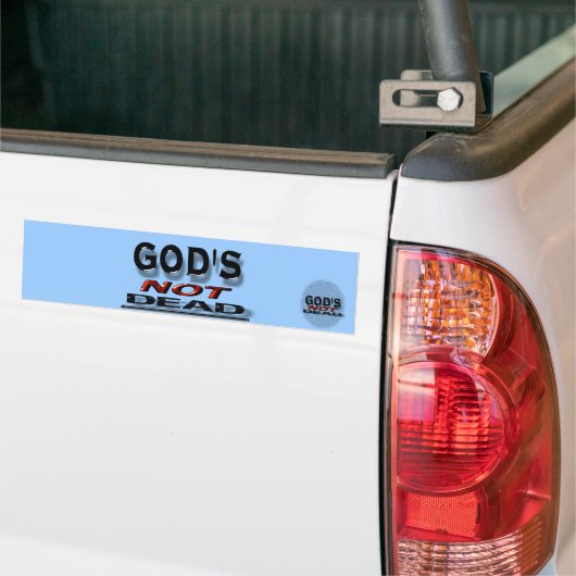 "God is niet dood" Bumpersticker (Op Truck)