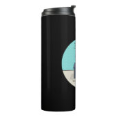 God ontbrandt onze Light Thermal Tumbler Thermosbeker (Gedraaid links)