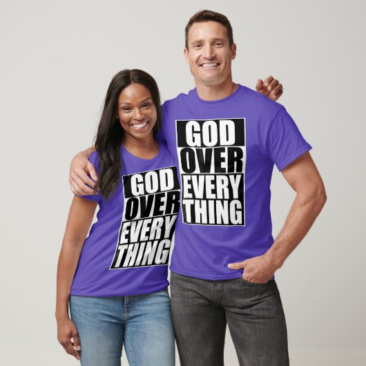 God over alles wat Christelijk T-Shirt Funny heet (Unisex)