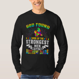 God vond een aantal van de sterkste Mannen die hen T-shirt