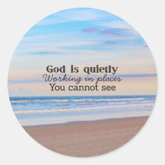 God werkt christelijke typografie Bijbels Ronde Sticker