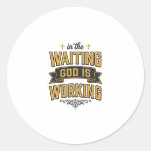 God Werkt Vintage Geloof Typografie T-shirt_1 Ronde Sticker