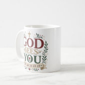 God Ziet Je Doop Geschenk Koffiemok (Voorkant links)