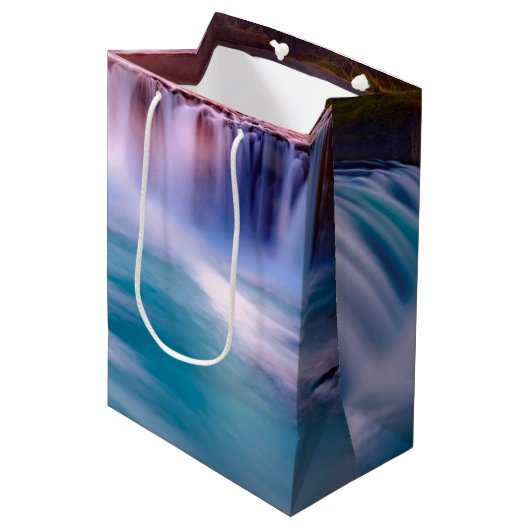 Godafoss, IJslandse waterval Medium Cadeauzakje (Voorkant Gekanteld)