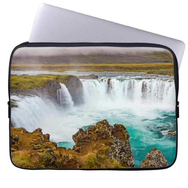 Godafoss waterval, IJsland Laptop Sleeve (Voorkant)