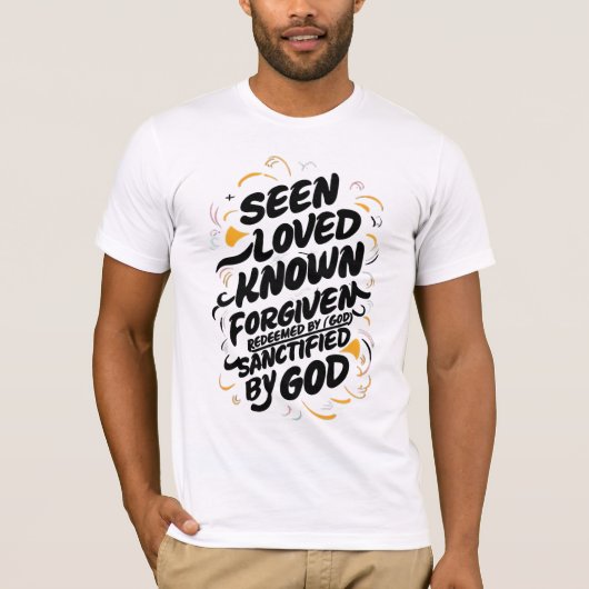 Goddelijke Omhelzing: Een boodschap van geloof en  T-shirt (Voorkant)