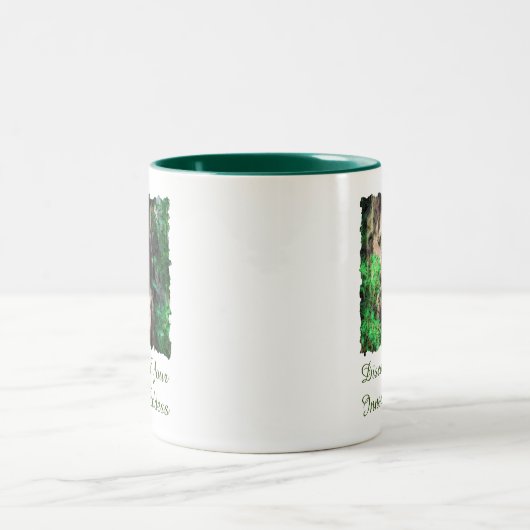 Goddess Mok (Center)